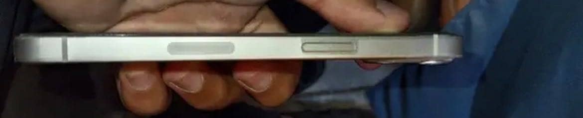 Apple iPhone 13 4