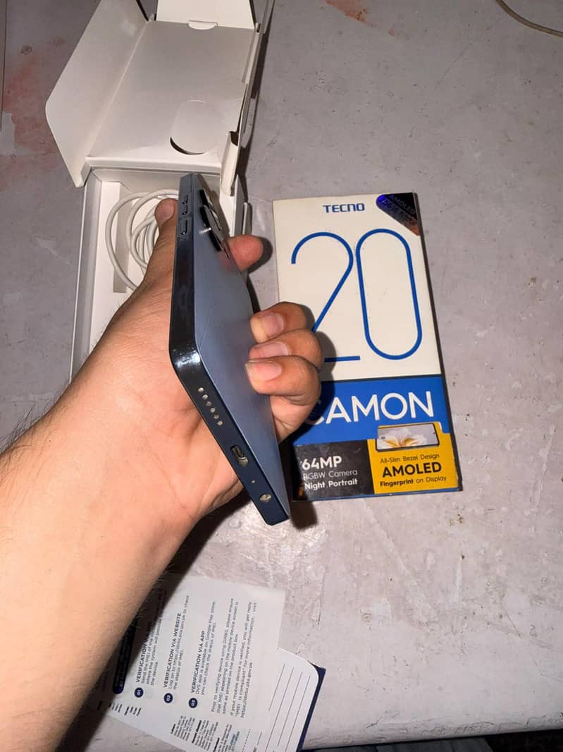 Tecno CAMON 20 1