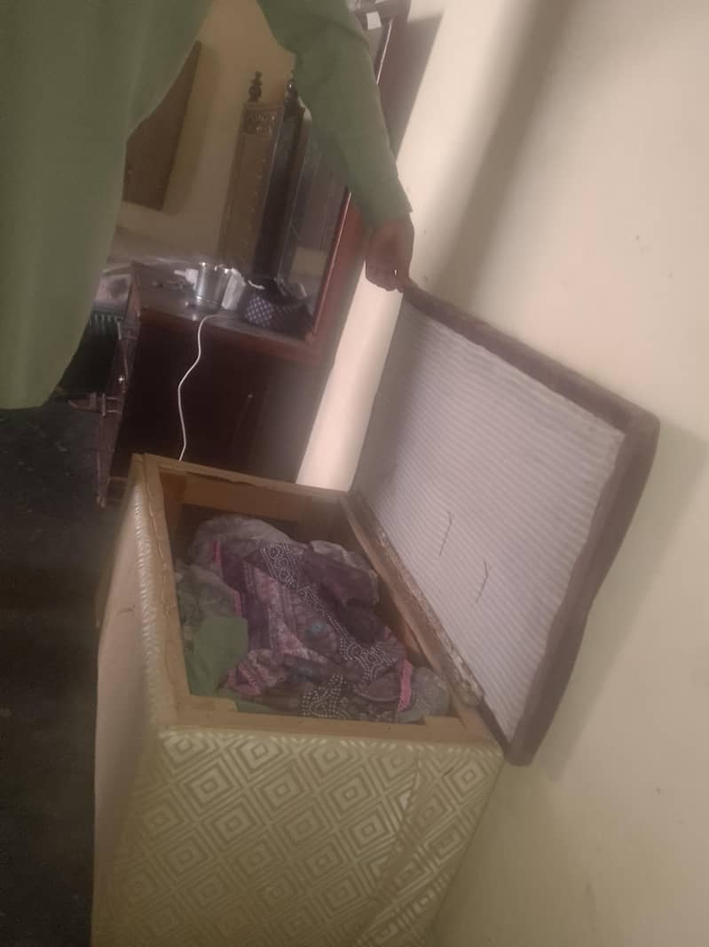 sofa box 1