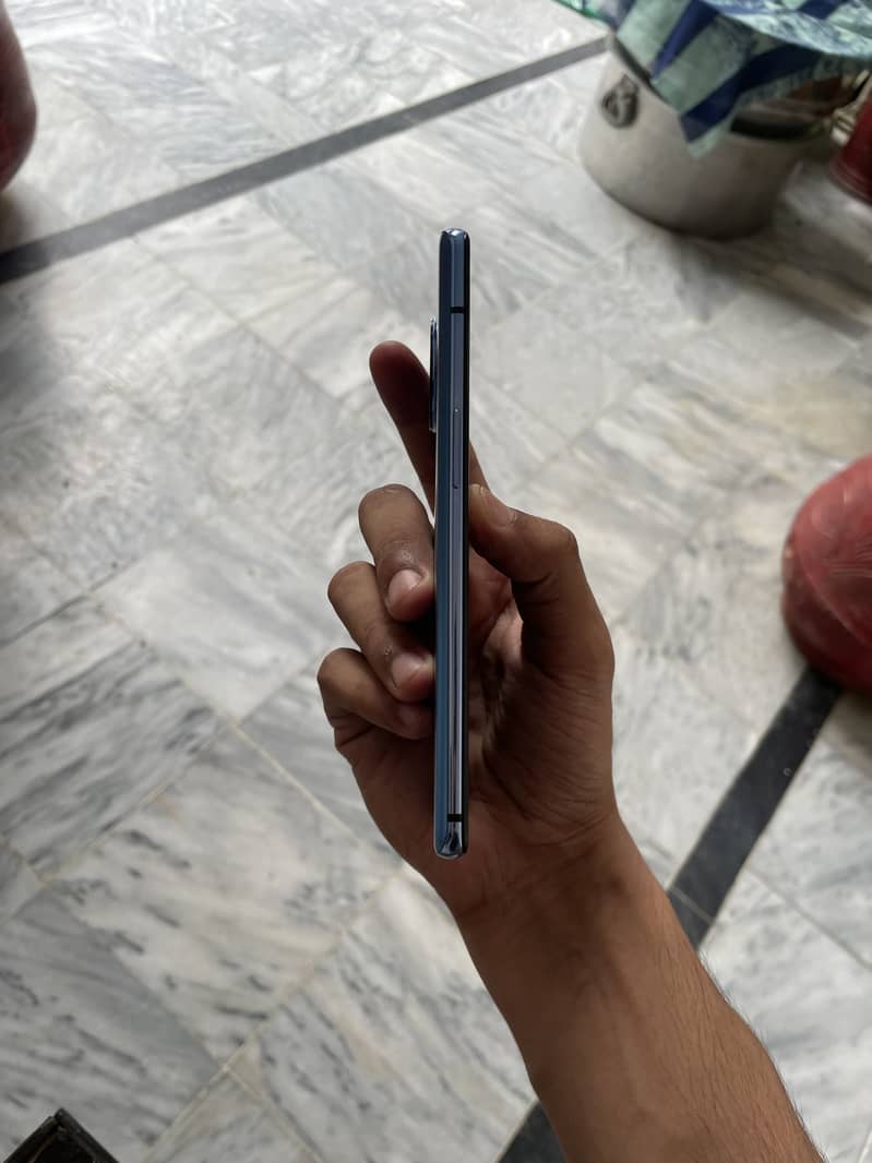 OnePlus 7T 3