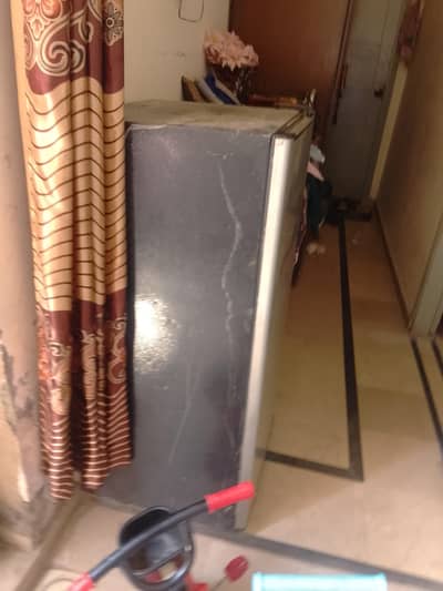 medium size refrigerator not used just like new