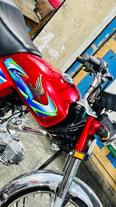 Honda CD 70 2024