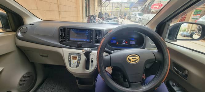 Daihatsu Mira 2011