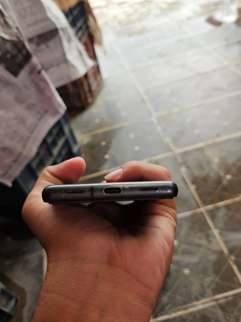 Google Pixel 7a 2