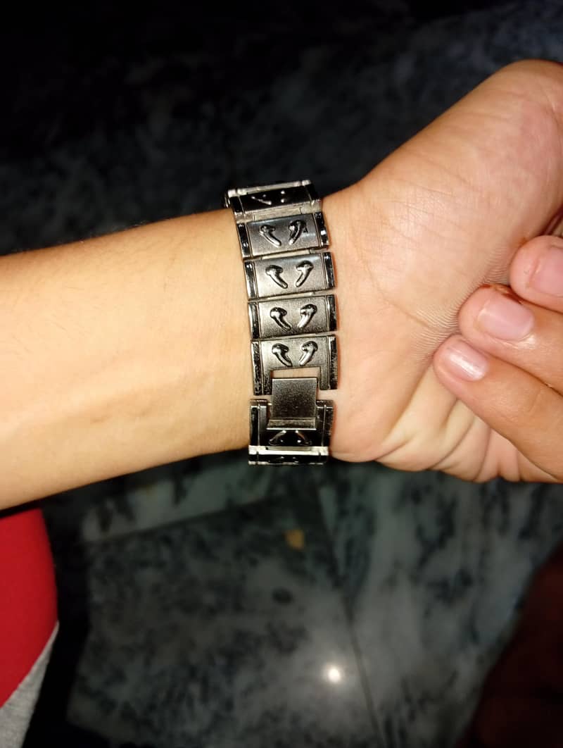 watch 2