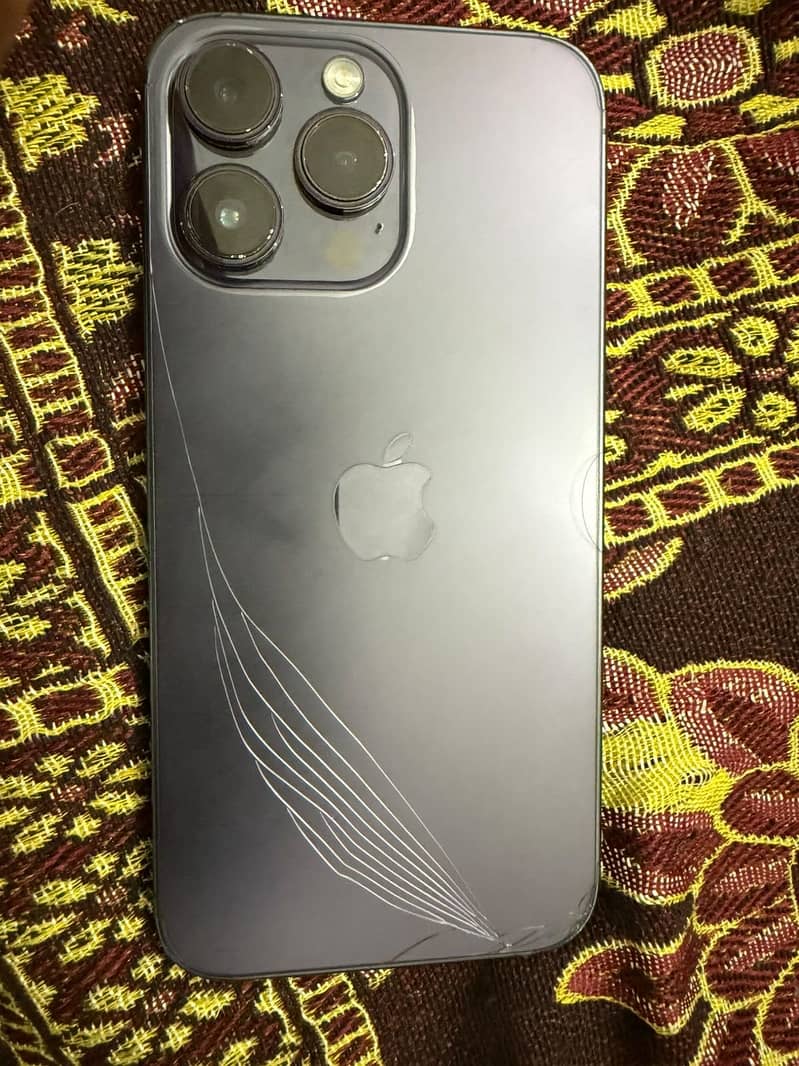Apple iPhone 14 Pro Max 3