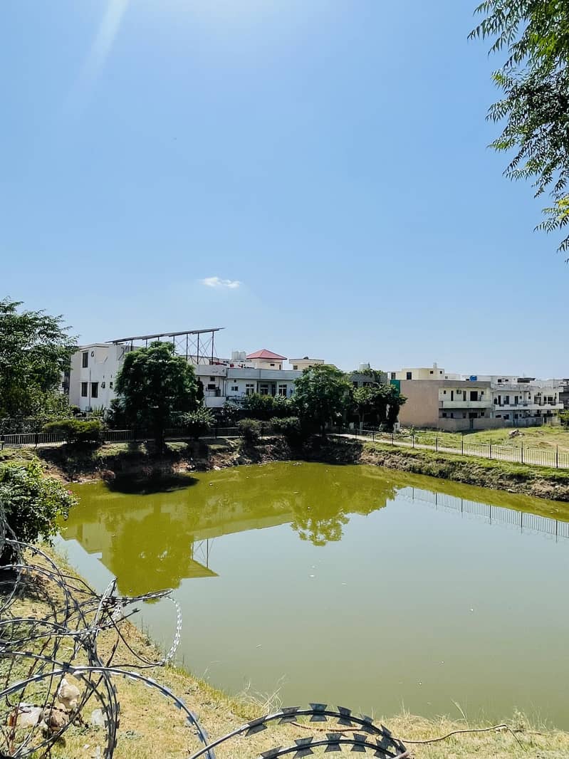 Plot for sale 6