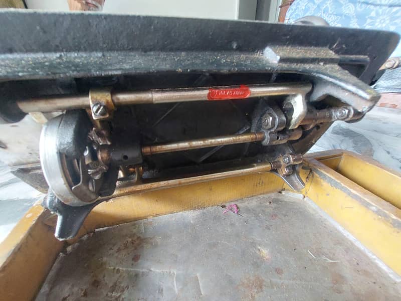 Dimax Sewing Machine 3