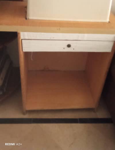 sewing machine stand