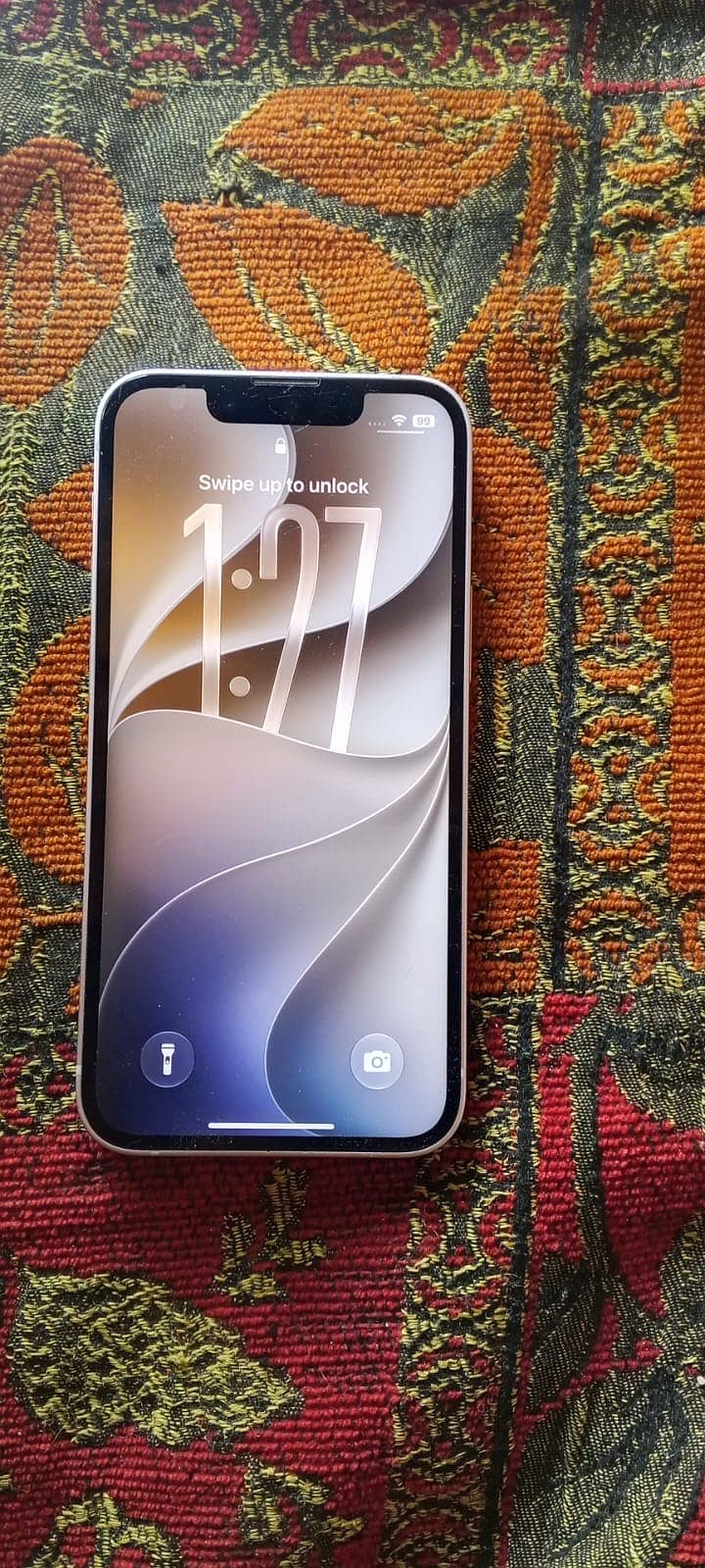 Apple iPhone 13 mini 0