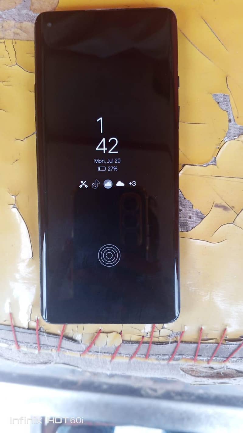 one plus 8  16/256 3