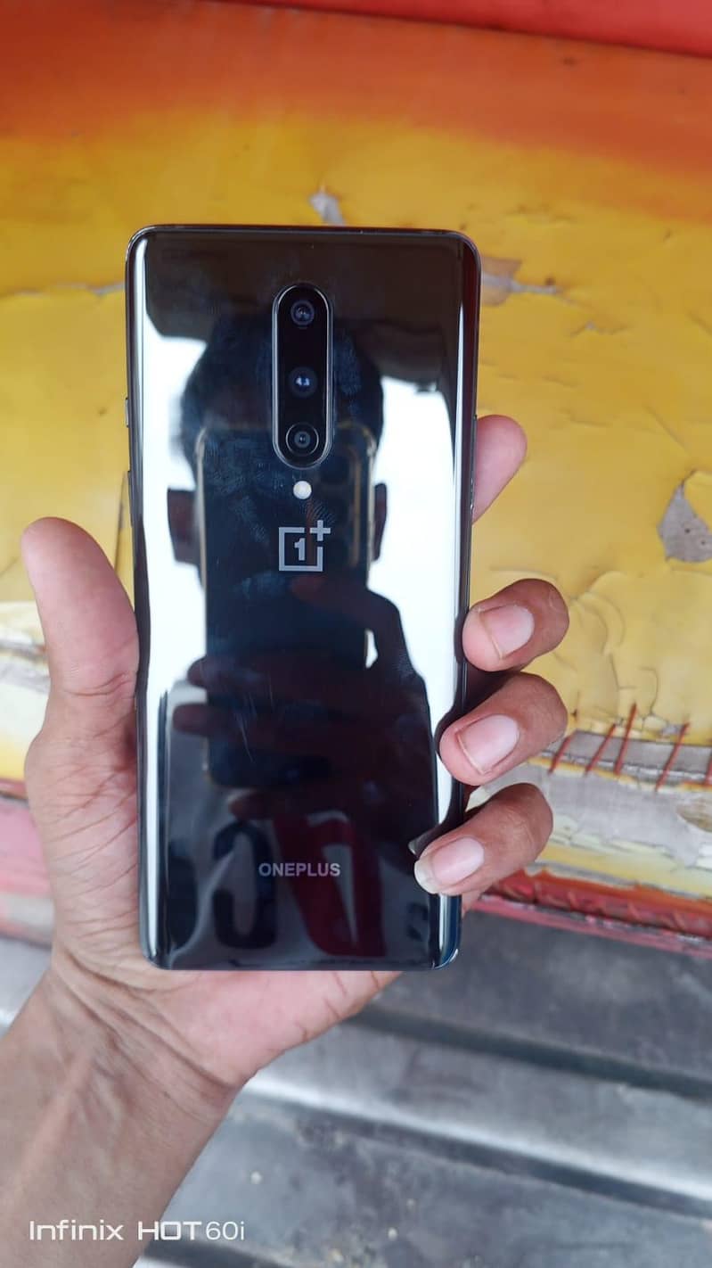 one plus 8  16/256 7