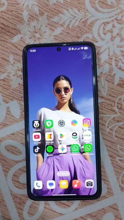 Xiaomi POCO F6