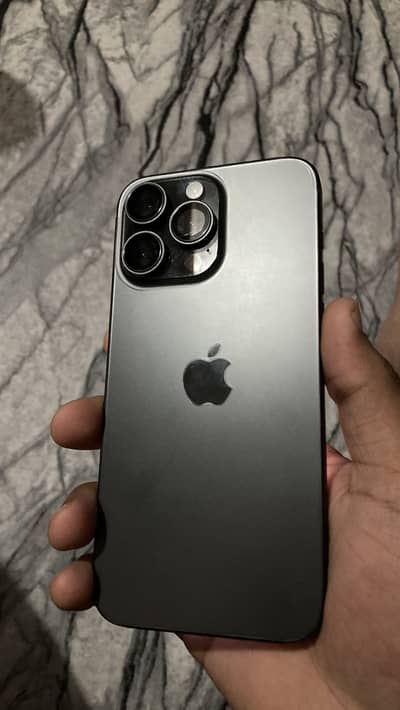 iPhone 15 Pro Max 256GB – Black Titanium (Non-PTA)