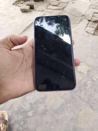 Apple iPhone 11 o3o86o41696 WhatsApp only