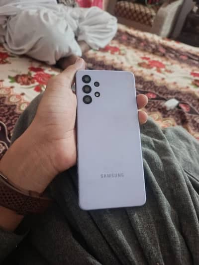 Samsung Mobile A32 con nub 03212468946