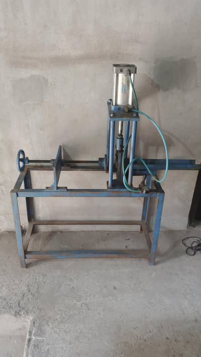 Pneumatic Cutting Machine