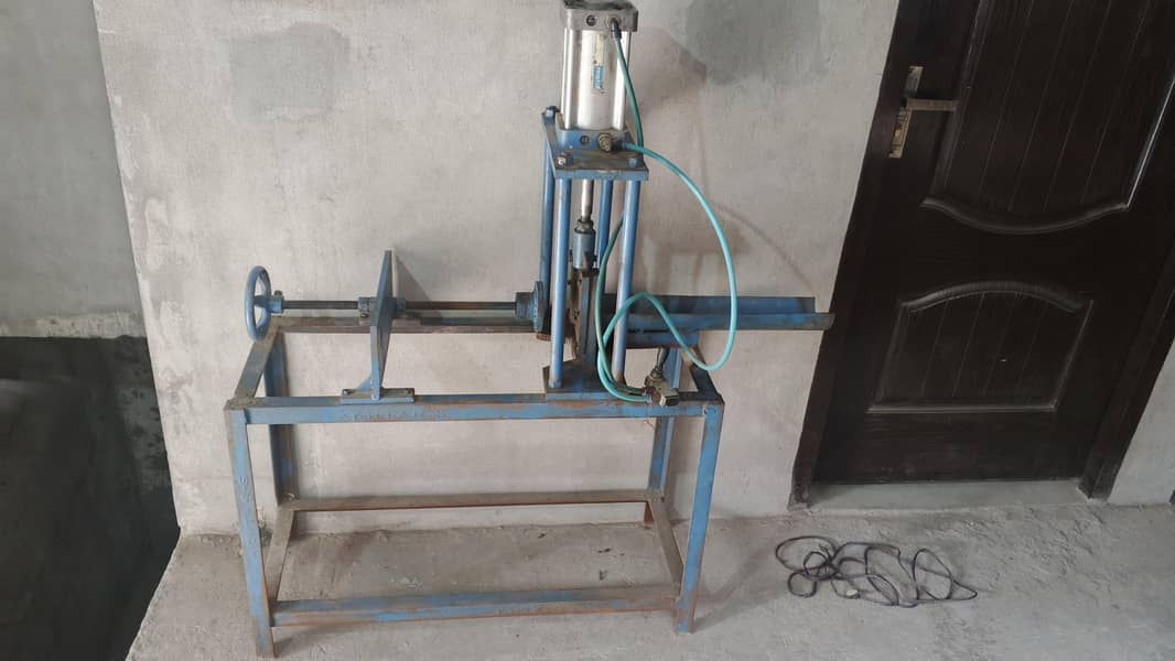 Pneumatic Cutting Machine 3