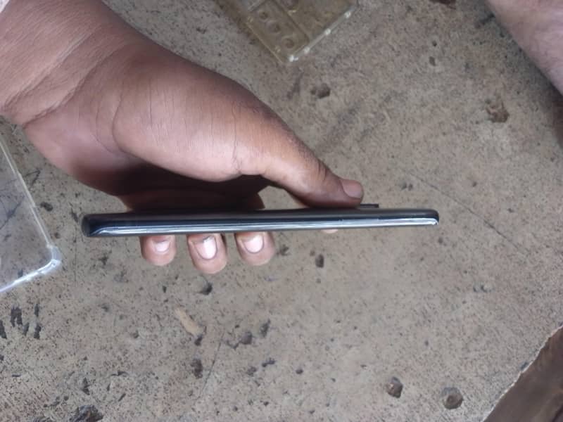 One Plus 8 Pro 5