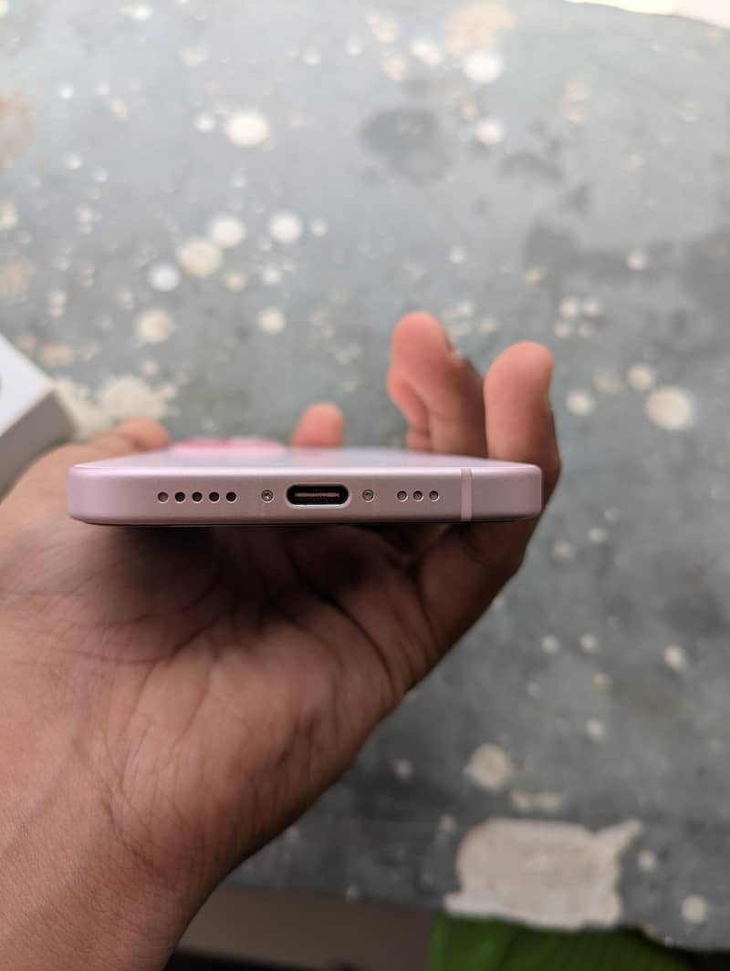 Apple iPhone 15 1