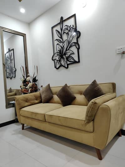 3-Seater Sofa For Sale in New Condition
