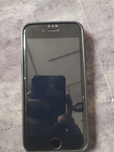 Apple iPhone 7