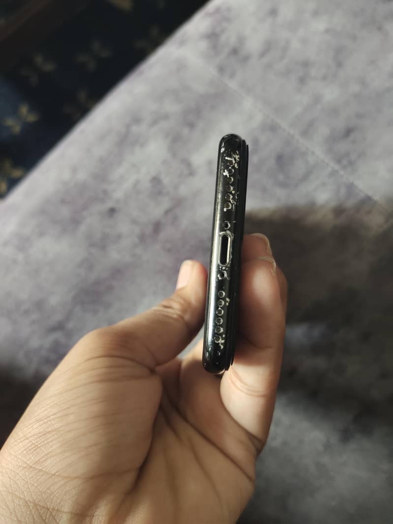 Apple iPhone 7 4