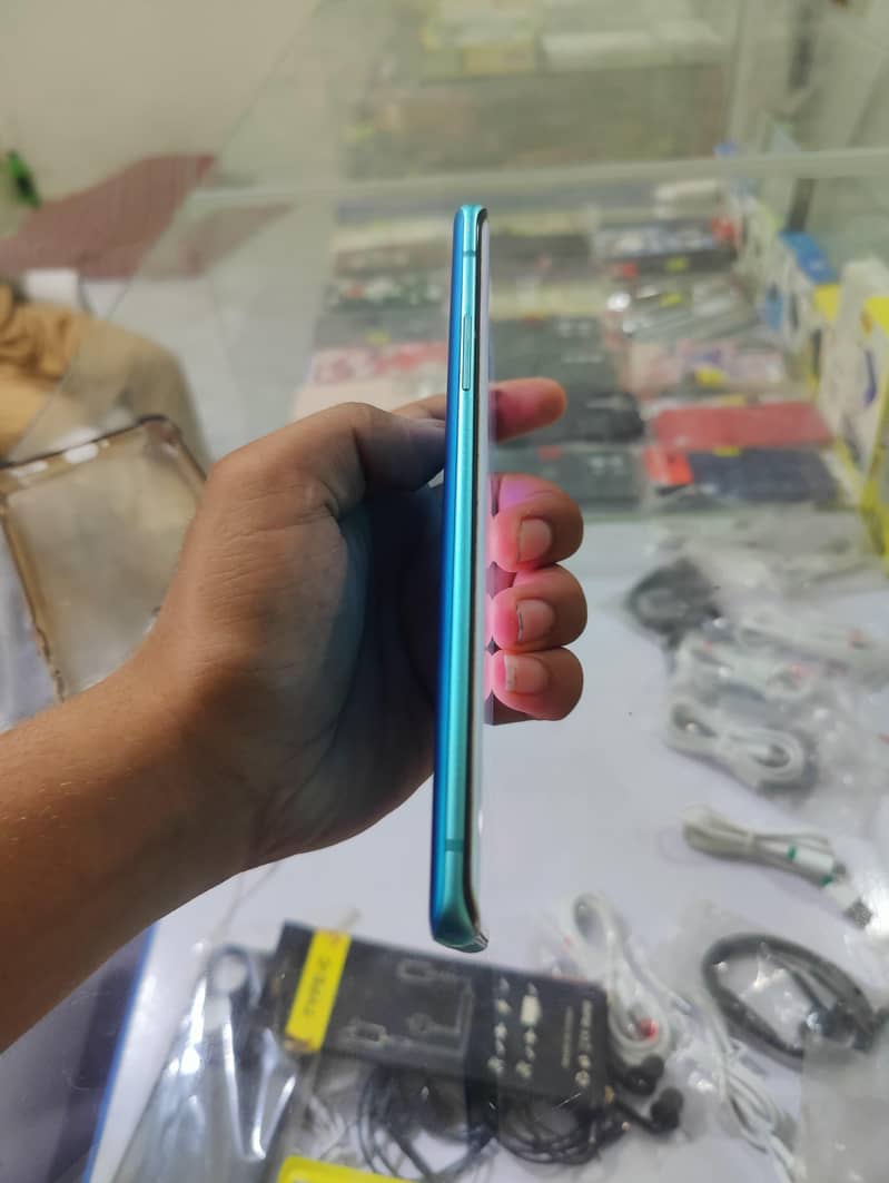 One Plus 8 5