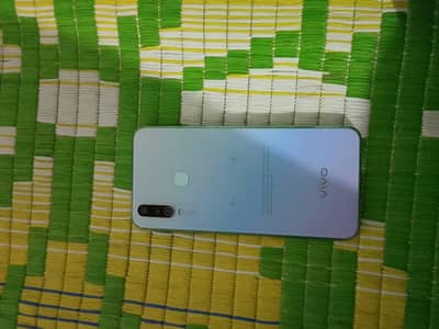 Vivo Y17