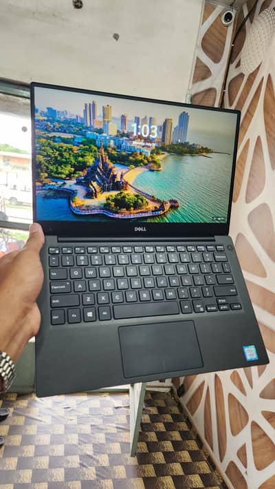 Dell XPS 13 9360 Laptop| Core i5 7th Gen