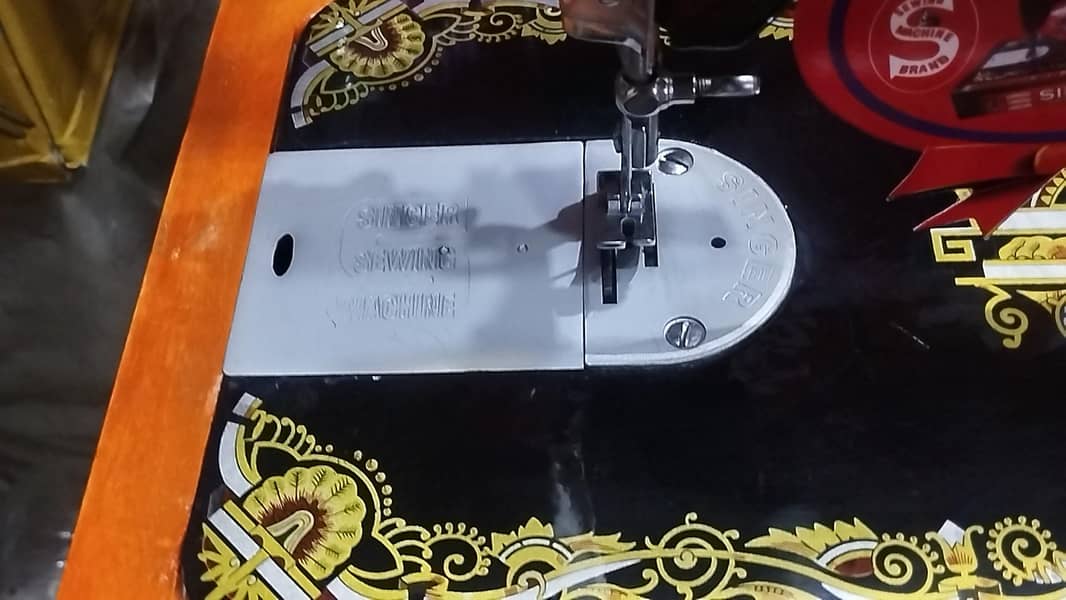 singer sewing machine 8