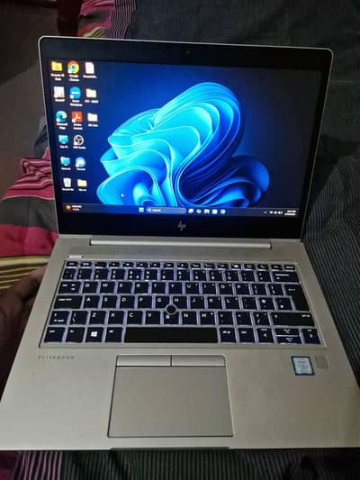 HP Elitebook 830 G5 - i7 8th gen, 16gb ram, 512gb nvme