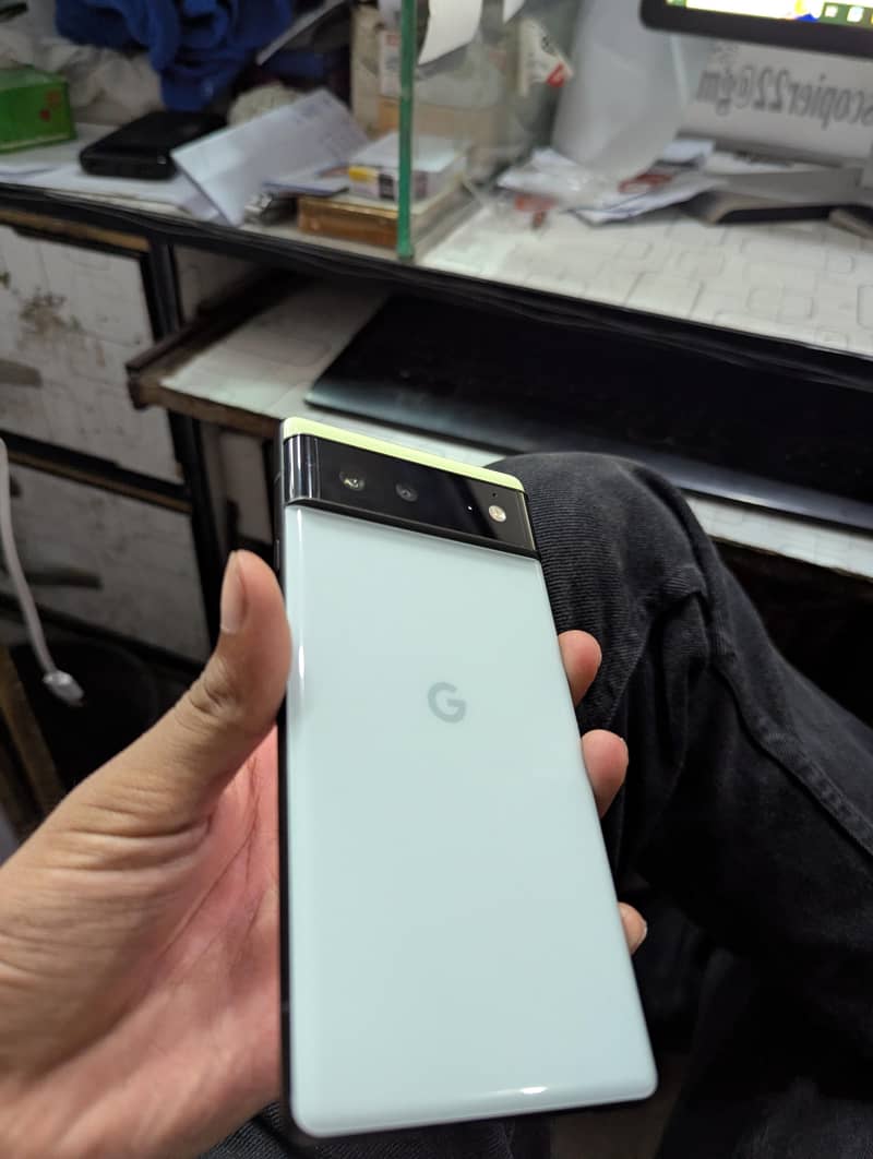 Google Pixel 6 1