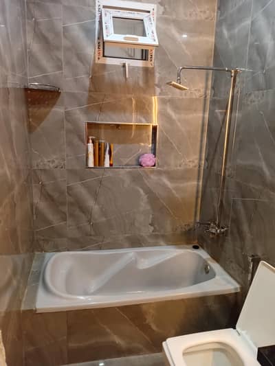 Bath Tub New Pack