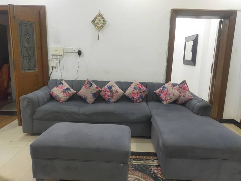 Grey L shaped sofas 3