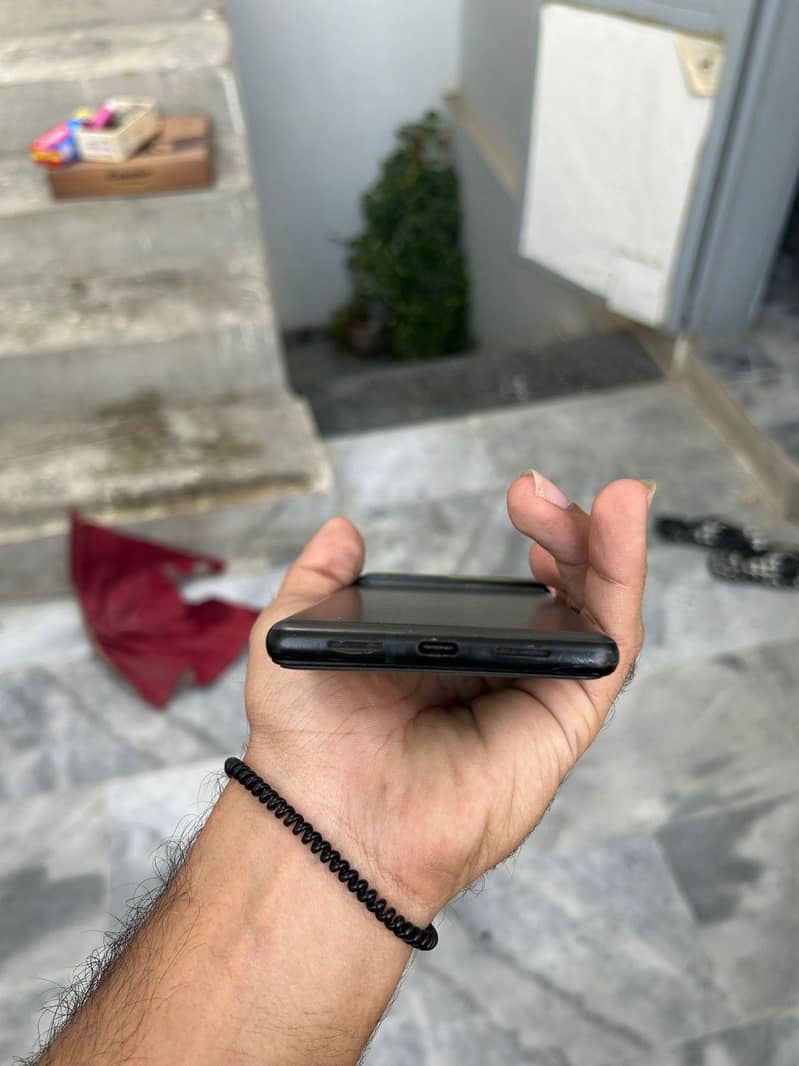 Google Pixel 6 3