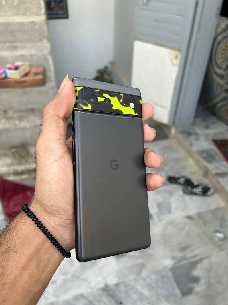 Google Pixel 6 8