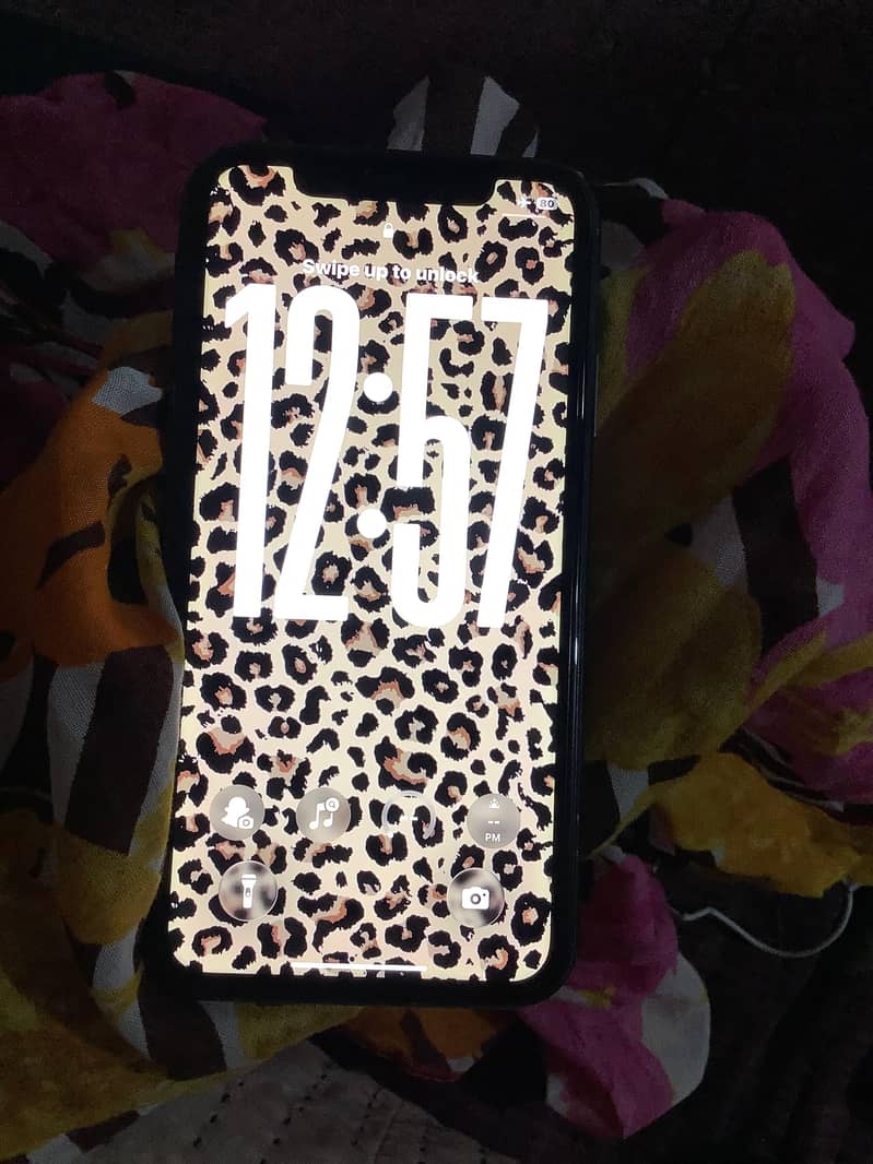 Apple iPhone 11 0