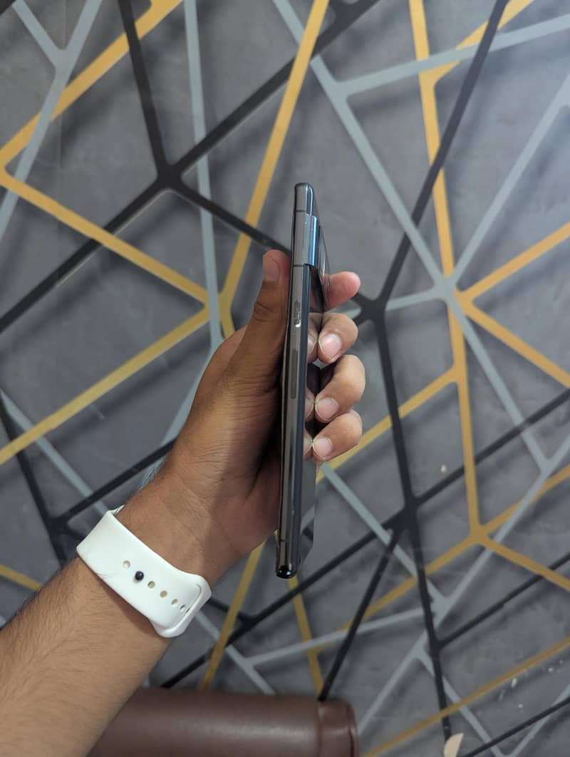 Google Pixel 7 Pro 8