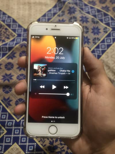 iphone 6s  rom 64 condtion 10by9 no any fault num 03123089120