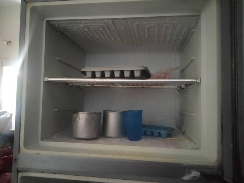 refrigerator 3