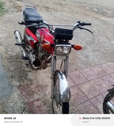 Honda 125 red all genien