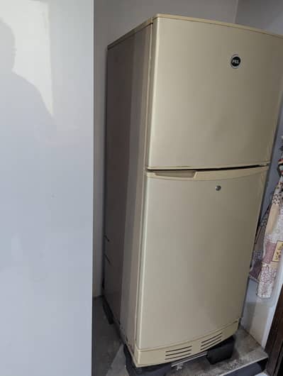 Pel refrigerator slightly used for sale. Working like brand new