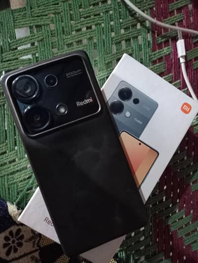 Xiaomi Redmi Note 13 Pro