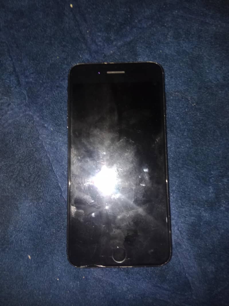 Apple iPhone 7 Plus 2