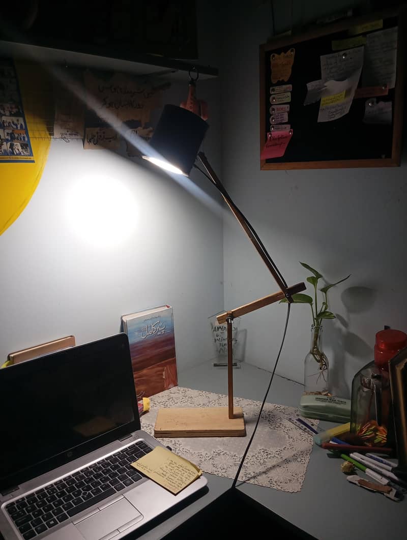 Lamp ( Adjustable size, 360° rotateable ) 0