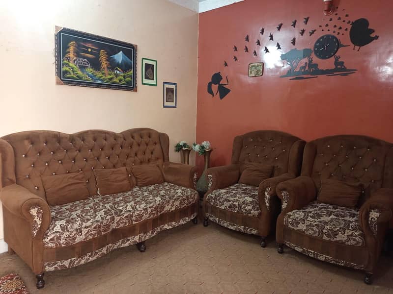 5 seater sofa 6