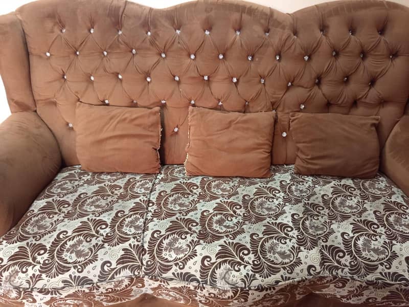 5 seater sofa 7