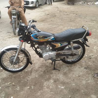 CG 125 united