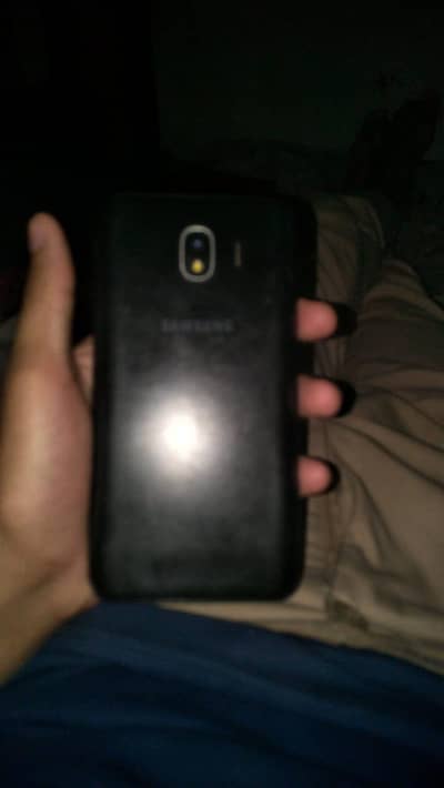 Samsung Mobile J4